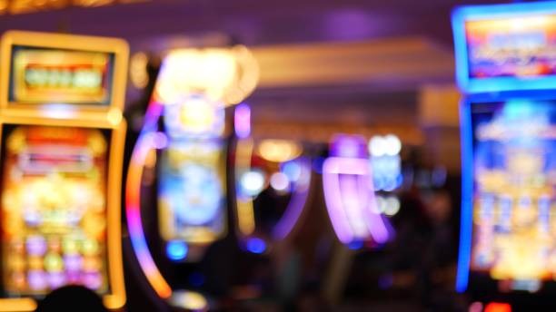 Bigger Bass Bonanza free spin bonus round with multiplier overlay